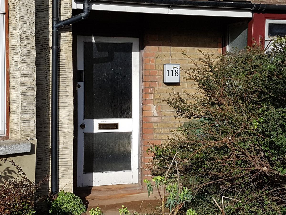 118 Shepherds Lane Dartford Buitenkant foto